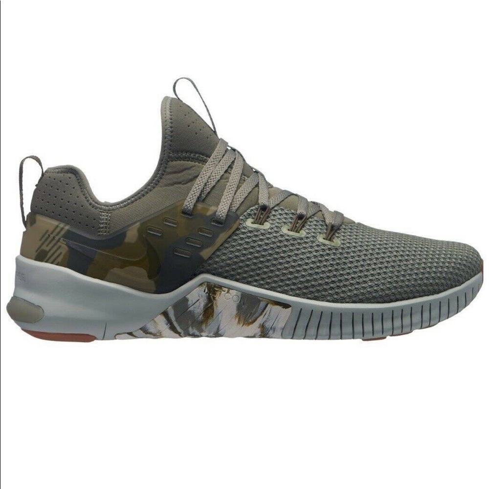 Nike Free Metcon Free - Green w/ Camo